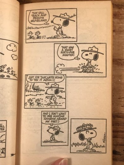 画像2: Peanuts Snoopy “It's Show Time, Snoopy” Comic Book　スヌーピー　ビンテージ　コミックブック　70年代