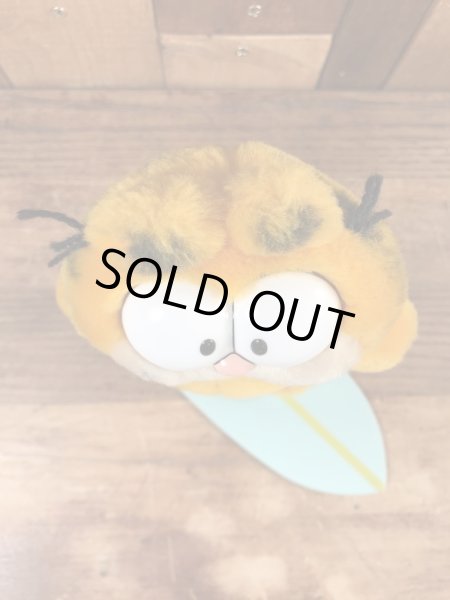 80年代頃のDakin社製のガーフィールドのビンテージのぬいぐるみ