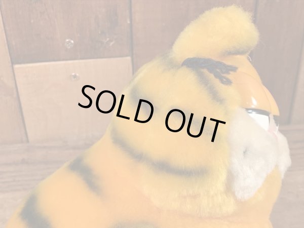 80年代頃のデーキン社製のガーフィールドのビンテージのぬいぐるみ