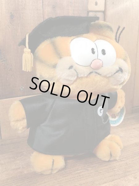 80年代頃の卒業のガーフィールドのビンテージのぬいぐるみ