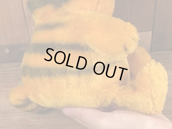 80’sのお座りしているガーフィールドのヴィンテージのプラッシュドール