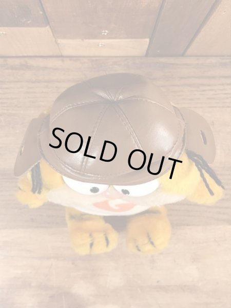 80年代頃のDakin社製のガーフィールドのビンテージのぬいぐるみ