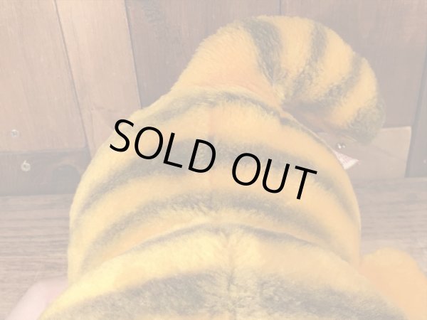 80’sのお座りしているガーフィールドのヴィンテージのプラッシュドール