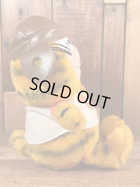 80年代頃のDakin社製のガーフィールドのビンテージのぬいぐるみ