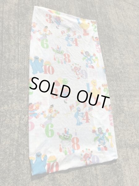 70〜80’sのセサミストリートのヴィンテージのベッドシーツ