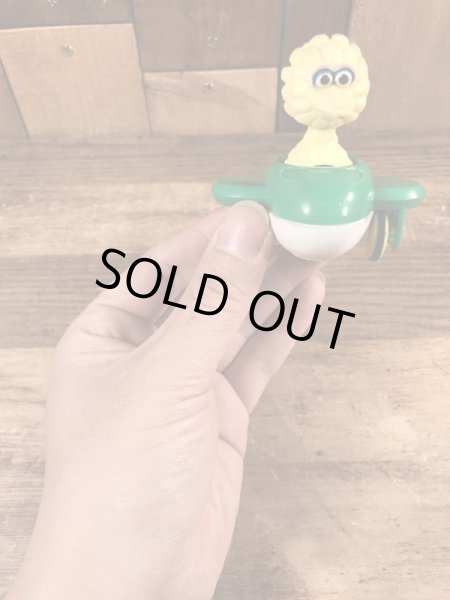 90’sのセサミストリートのビッグバードのヴィンテージの車のおもちゃ