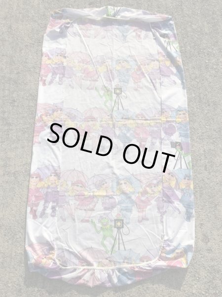 80年代頃のミスピギーとカーミットのビンテージのベッドシーツ