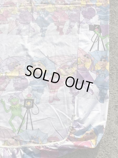 80年代頃のミスピギーとカーミットのビンテージのベッドシーツ