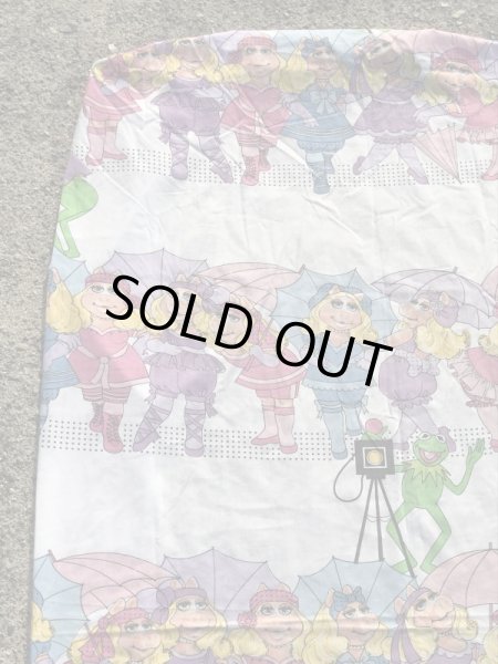 80年代頃のミスピギーとカーミットのビンテージのベッドシーツ