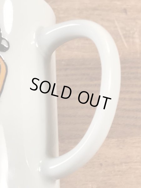 70年代頃のスヌーピーのビンテージのセラミックマグ