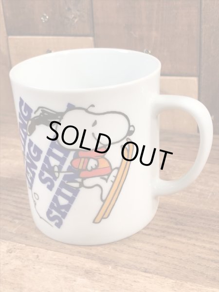 70’sの陶器製のスヌーピーのヴィンテージのマグカップ