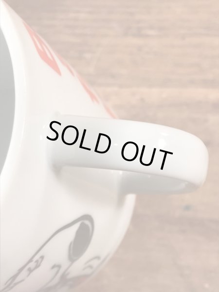 70年代頃の陶器製のスヌーピーのビンテージのマグカップ