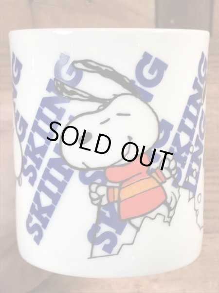 70’sの陶器製のスヌーピーのヴィンテージのマグカップ