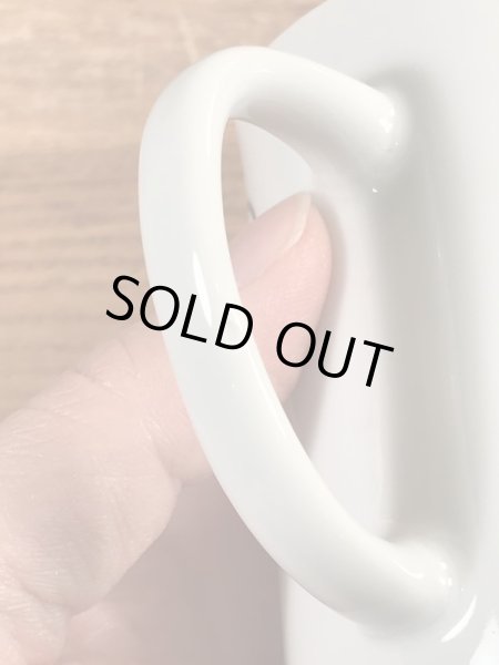 70年代頃のスヌーピーのビンテージのセラミックマグ