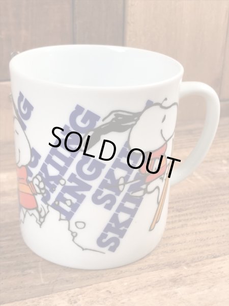 70年代頃のスヌーピーのビンテージのセラミックマグ