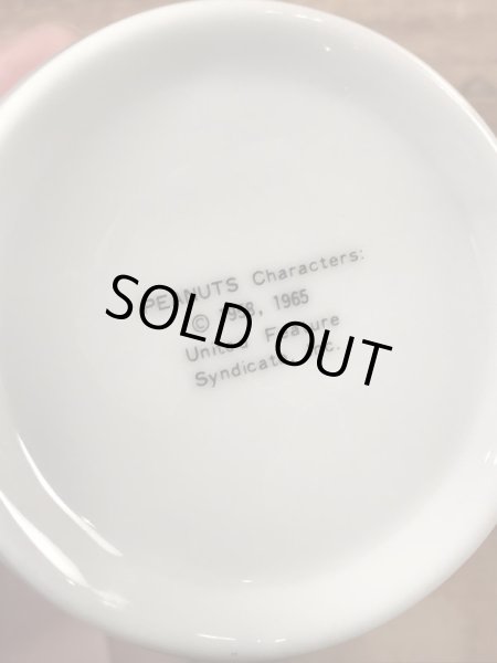 70年代頃の陶器製のスヌーピーのビンテージのマグカップ