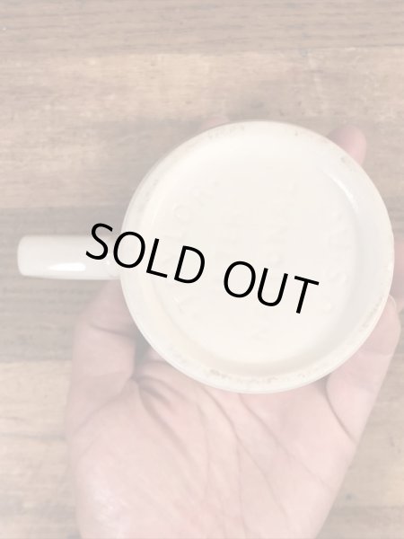 70’sの陶器製のスヌーピーのヴィンテージのマグカップ