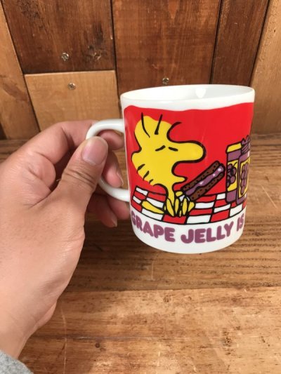 画像3: Peanuts Snoopy Woodstock “Grape Jelly” Ceramic Mug　ウッドストック　ビンテージ　マグカップ　陶器　70年代