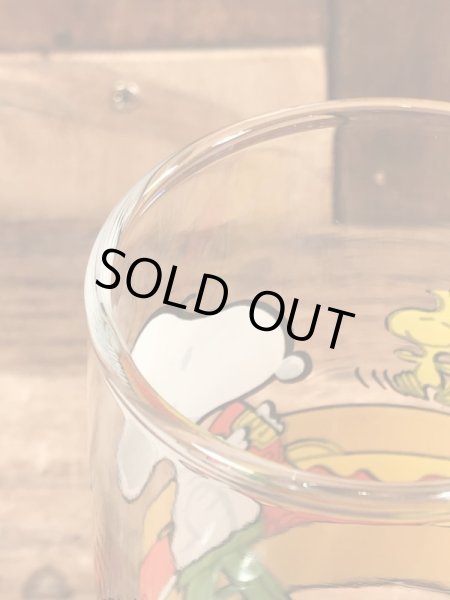 70〜80年代頃のハンバーガーのスヌーピーのビンテージのグラスコップ