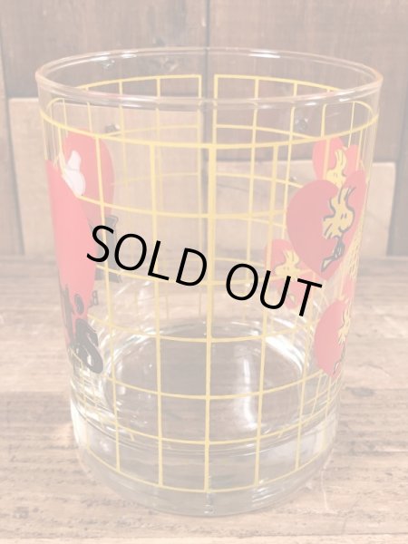 80’sのナッツベリーファームのスヌーピーのヴィンテージのガラスコップ