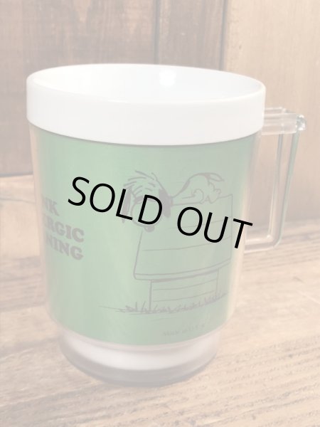 70年代頃のスヌーピーのビンテージのサーモマグ