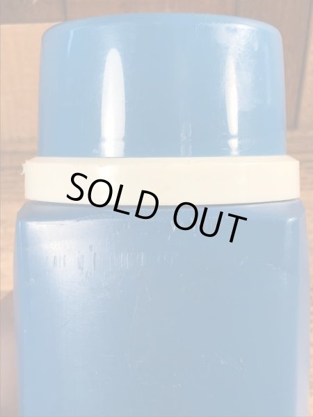 70年代頃のスヌーピーとウッドストックのビンテージの水筒