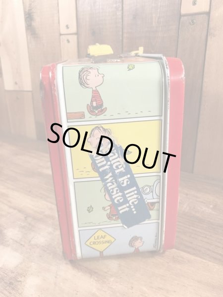 70年代頃のサーモス社製のスヌーピーのビンテージのランチボックス