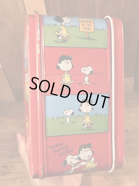 70年代頃のサーモス社製のスヌーピーのビンテージのランチボックス