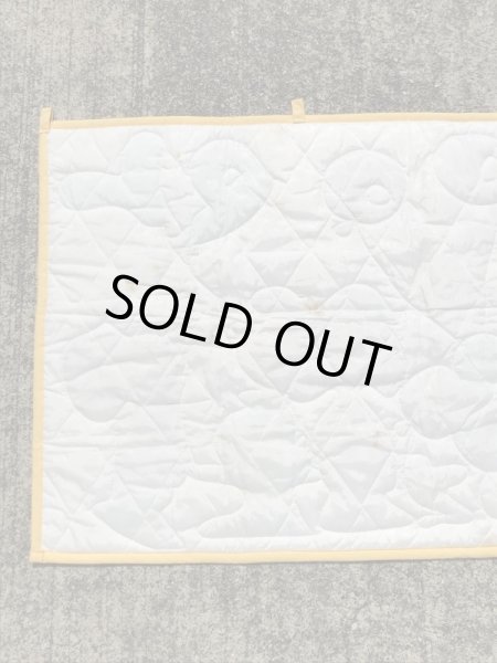 80年代頃のスヌーピーのビンテージのキルティング布団