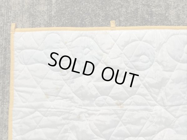 80年代頃のスヌーピーのビンテージのキルティング布団