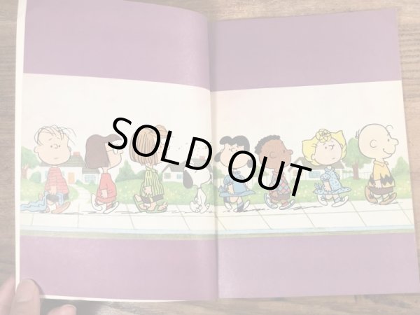 70’sのスヌーピーとピーナッツギャングのヴィンテージのピクチャーブック