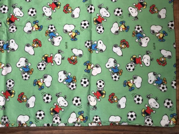 90年代頃のスヌーピーのビンテージのピローケース