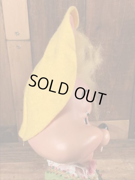 70年代頃のロイデス社製のウサギのビンテージのコインバンクドール