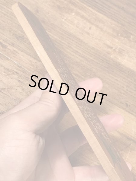 60’sのメッセージが描かれたヴィンテージのサインボード