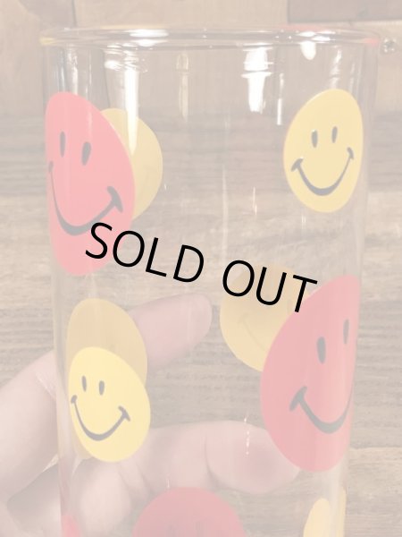 70年代頃のスマイルフェイスのビンテージのグラスコップ