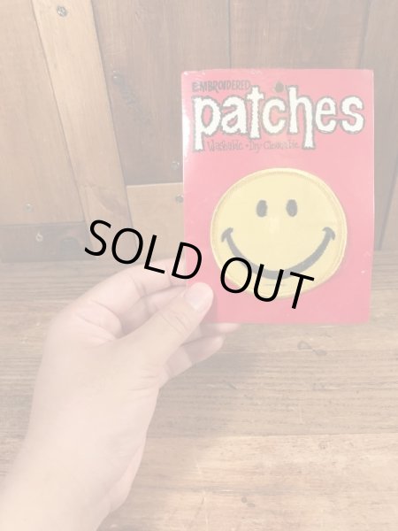 70年代頃のスマイルフェイスのビンテージのワッペン