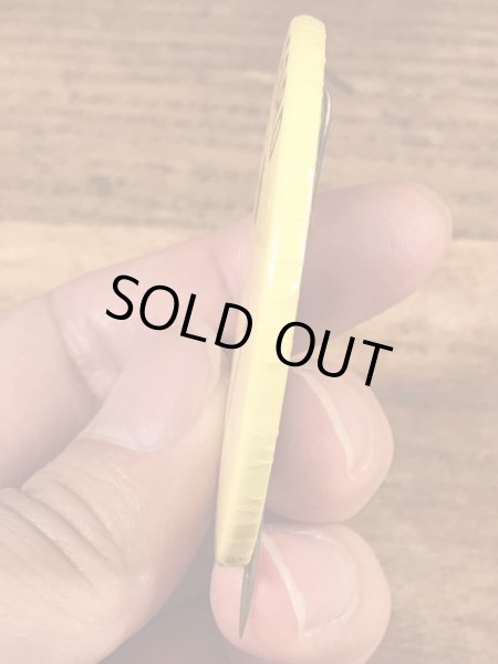 70年代頃のスマイルフェイスのビンテージの缶バッジ