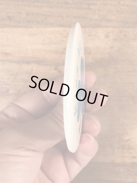 80年代頃のスマイルフェイスのビンテージの缶バッジ