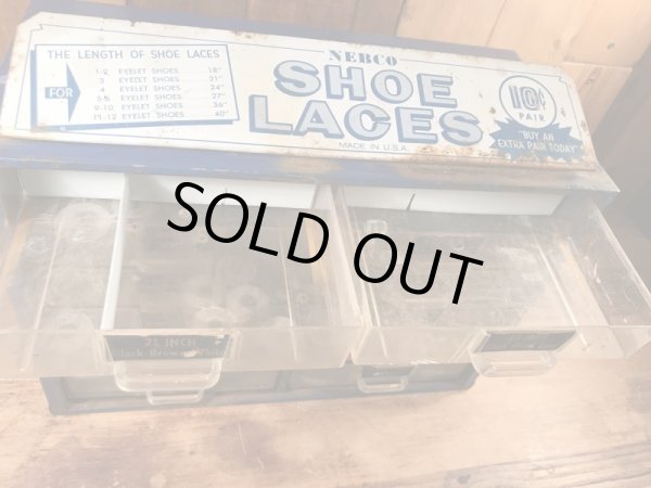 〜60年代頃のシューレースのビンテージのメタルキャビネット