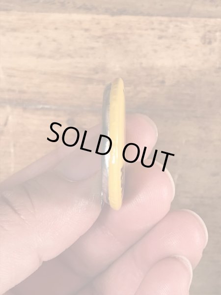 70年代頃のスマイルフェイスのビンテージの缶バッジ