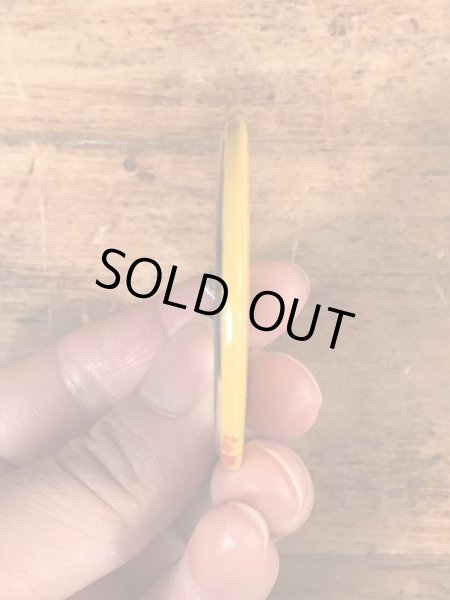 70年代頃のスマイルフェイスのビンテージの缶バッジ