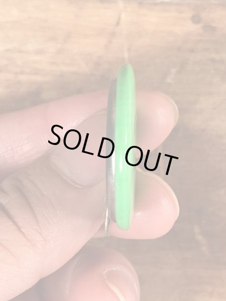 70年代頃のスマイルフェイスのビンテージの缶バッジ