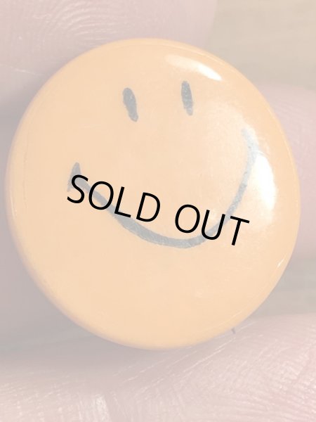 70年代頃のスマイルのビンテージの缶バッチ