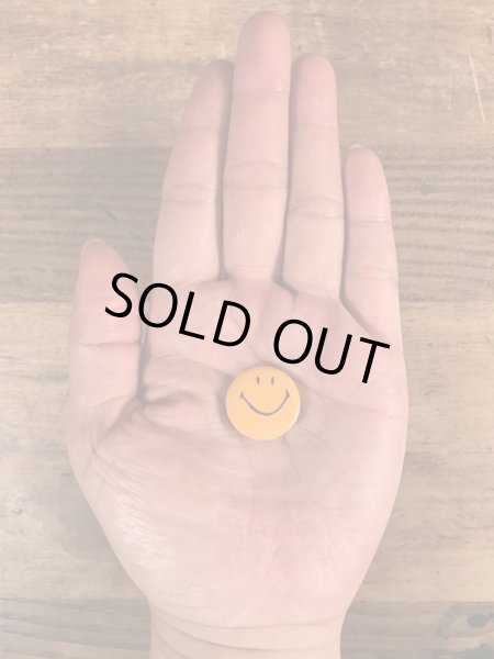 70年代頃のスマイルのビンテージの缶バッチ