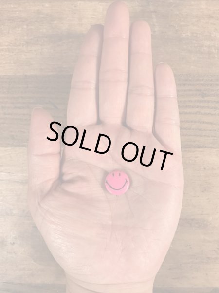 70年代頃のスマイルのビンテージの缶バッジ