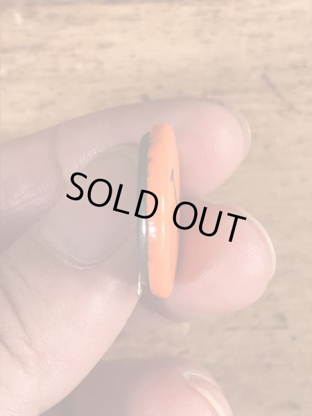 70年代頃のスマイルのビンテージの缶バッジ