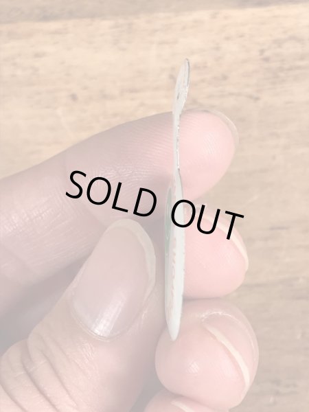 60年代頃〜のアドバタイジングのビンテージのタブバッジ