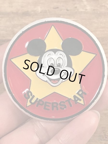 80年代頃のミッキーマウスのビンテージのバッチ