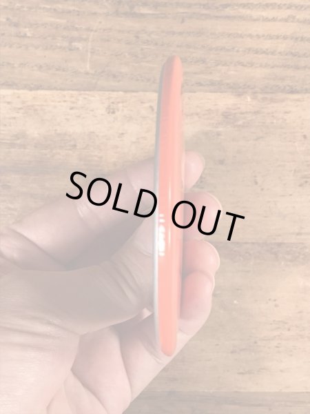 70年代頃のくまのプーさんのビンテージの缶バッジ