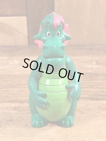 ディズニーのピートとドラゴンのエリオットのヴィンテージトイ